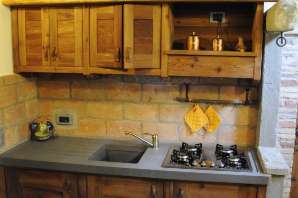 Cucina-1-scaled-p57xe95j545ngdu0qhjp1x4utdd36iik8xvd26ui74